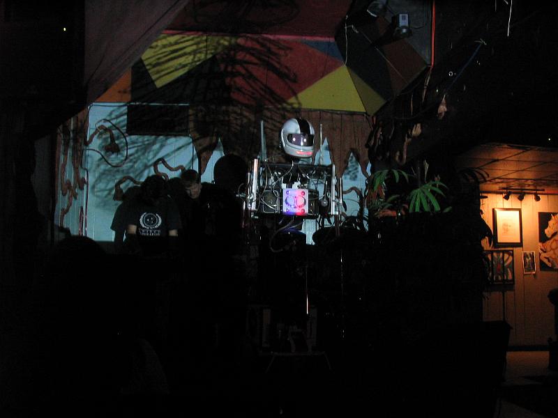 IMG_4787.JPG - Hotshot performing at the Zephyr 2006
